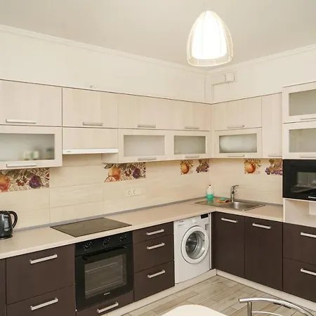 On Chornovola 27 Apartment Kyiv
